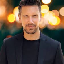 Hilarious Comedy Acts in Airdrie, AB (with Reviews)