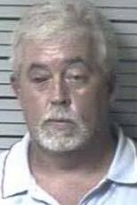 Dollar General murder suspect turns himself in