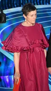 Mcdormand was considered a strong favourite for the award having won best actress at the. Oscars 2019 Frances Mcdormand Styled Neon Birkenstocks With Valentino Couture And We Are So Here For It Valentino Couture Style Couture