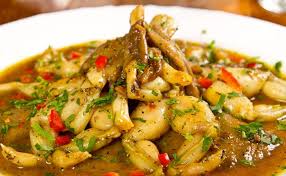 Epingle Sur Cuisses Grenouilles