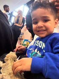 Every year I am just as obsessed as the last 🥹 the most beautiful photos  again 🎄❤️ thank you @melissasadlerphotography 🥰 @elliotjreed8665