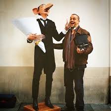 Doug jones at the initial phase of his career appeared in tv advertisement. Doug Jones Auf Twitter Tbt Does My Nose Look Big From This Angle With Brilliant Director Joannsfar The Day I Wrapped My Role As La Gueule Serge Gainsbourg S Alter Ego In Gainsbourg