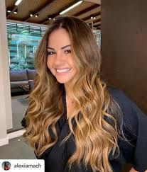 Honey blonde, pale golden blonde highlights. Pin On Hairstyles