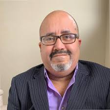 After an amazing year at Realm, I've recently been impacted by a  restructuring and am transitioning