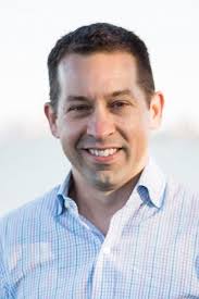 Henry's Zoo Adventure (HENRY'S ADVENTURES!): Derrick, Candice:  9798422606917: Amazon.com: Books