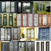 Dengan motif floralnya yang cantik, model teralis ini. Jual Model Pintu Teralis Terbaik Harga Murah July 2021 Cicil 0