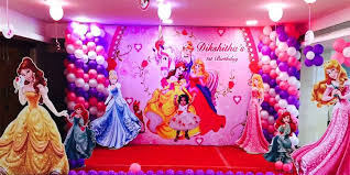 From costumes to crafts, this collection contains a downright royal amount of princess party supplies! Princess High End Theme Decoration Bangalore Showmyhall