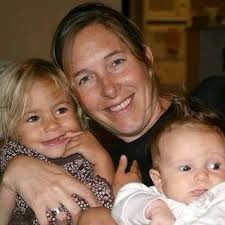 Happy Monday, Friends! New today…Nancy and Brad Cooper part 1/2. In July  2008, in the quiet suburb of Cary, North Carolina, Nancy and Brad Cooper  appeared to have it all: two beautiful