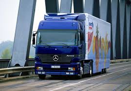 684,000 kilometers on the odometer, imported specs. Mercedes Benz Actros 1848 Mp1 1997 2002 Images