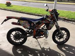 Rieju Mrt Supermoto 50 Ccm 1 800 Willhaben Willhaben Gebrauchtwagen Motorrad