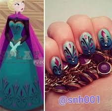 15 disney frozen elsa nail art designs ideen aufkleber 2019 elsa nagel disney nagel frozen nagel naildesign