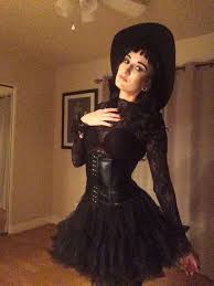 I always wanted to make a beetlejuice costume since i was a kid, i soo want tim burton to make another beetlejuice. Lydia Deetz Costume Tumblr Lydia Deetz Costume Beetlejuice Halloween Costume Beetlejuice Outfits