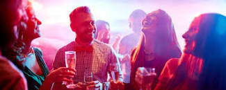 Resultado de imagen para "lo que hay que tener para ser rrpp" discotecas