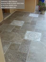Big Opus Produit Utilise Travertin Big Opus Noce Et Rosace R002 R004 Et R005 Realisation D U Carrelage Terrasse Exterieur Carrelage Terrasse Carreaux De Sol