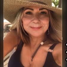 Janet Belcher (@JanetBelcher19)