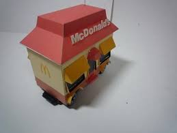 Papercraft Big America Mcdonalds Paper Crafts Building Crafts Paper Toys