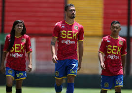 Camiseta 1ª union española rojo m/c ue.101011.15 camiseta manga corta hombre. Con El Aguila De Protagonista U Espanola Revelo Nuevas Camisetas