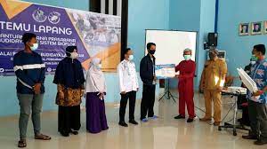 Yayasan terumbu rupa baru pertama kali melakukan pengajuan izin pkkprl,. Dirjen Kkp Melalui Bpbl Batam Beri Bantuan 7 Yayasan Pendidikan