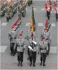 We have everything · make money when you sell · top brands Uniform Bundeswehr Wikipedia