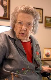 Fly girl: Former Brenham farm girl builds bomber struts in WWII, flies a  private plane at 100