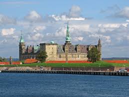 File:Kronborg from the Ferry.jpg - Wikimedia Commons