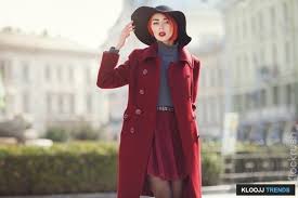 Fisherman beanies, bobble hats, and classic cuff beanies all work for short hair and won't overpower your face. How To Wear Hats With Short Hair