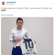 Messi foi contratado pelo psg, time em que joga o brasileiro neymar, depois de lá, ele foi o atleta com mais gols vestindo a camisa do time, com 672 tentos marcados, e conquistou mais de 30 títulos. Psg Entra Na Disputa Com O Manchester City Para Tirar Messi Do Barcelona Gazeta Esportiva