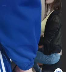 刚开学瓜事不断，音乐老师课堂勾引男生，这校园还会好起来吗？_苟主任_视频_富人