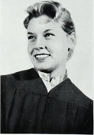 Patricia Robinett's Instagram, Twitter & Facebook