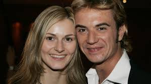 Im herbst 2008 machten die beiden ihre liebe publik. Auch Blondine Sie War Floris Freundin Vor Helene Fischer Promiflash De