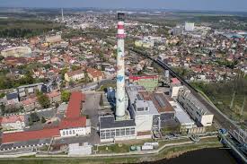 Teplem zásobuje většinu kolínských průmyslových podniků, městských budov a organizací a také většinu obyvatel. Kolin Tepelna Elektrarna Kolinsko Cesty A Pamatky