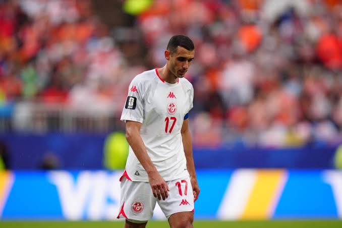Koeman fuming after second half of World Cup clash DELAYED as Tunisia only  field ten players with Holland stars baffled