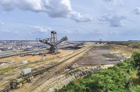 See more of minecraft : Paysage L Exploitation Miniere A Ciel Ouvert Exploitation Miniere Minecraft Fosse Mineral Industrie Environnement Production Roche La Nature Pikist