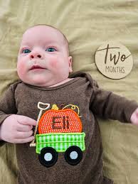 I always prayed for a kid with my eyes and isaiahs dimples and God gave me  the most beautiful baby I've ever seen😍 he never disappoints ❤️🙌