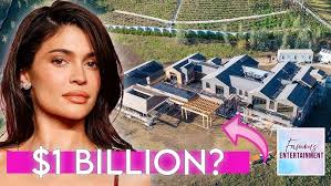 Kim Kardashian meets Doomsday BUNKER BUILDER!!!