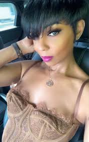 What's everybody doing this weekend? I hope something fun, we all need to  smile more. 🩷