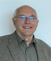 Albert Algaze's Instagram, Twitter & Facebook