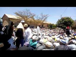 Qaswida inayoongoza kisiwani pemba tushangirie harusi ukhty salma ft ukhty zena. Download Zahrau Day Haubi In Hd Mp4 3gp Codedfilm