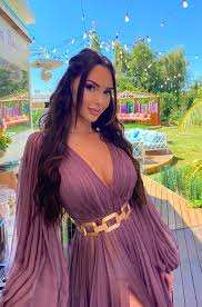 Nabilla a accouché il y a presque quatre mois. Nabilla Vergara Debarque Enfin Sur La Plateforme Tiktok
