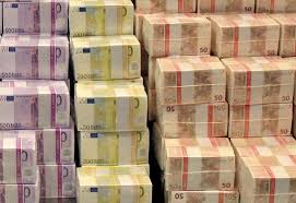 Euro geld finanzen währung scheine geldschein papiergeld sparen 500 euro euroscheine. Wirtschaft Aktuelle Nachrichten Und Kommentare Faz
