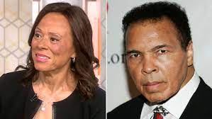 She played a crucial role in the boxer's life not just as a dutiful wife. Muhammad Ali S Widow Lonnie Shares How We Can All Honor The Champ