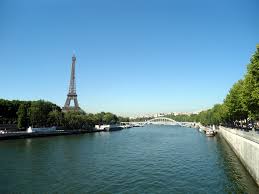 Vu Du Pont De L Alma Tour Eiffel Paris Paris Skyline Skyline Eiffel Tower