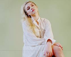 Posted on july 13, 2021 july 13, 2021 by cagey celeb. Florence Pugh Daily Auf Twitter Florence Pugh For The New York Times