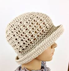 Kislik Sapka Ve Bere Modelleri Kadar Yazlik Sapka Modelleri De Yayinlamamiz Icin Oldukca Fazla Mesaj Aliyoruz Etsy Com Da Gordugum V Krose Orme Sapkalar Sapka