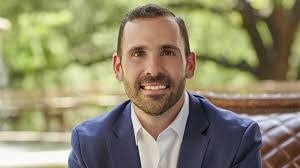 Chris Saputo's Instagram, Twitter & Facebook