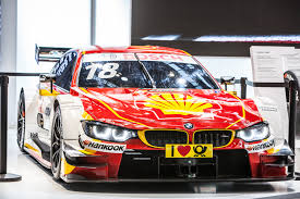 Shell stations offer express car care services such as oil change, car wash, rim cleaning, coating, polish & wax as well as cabin disinfection service. Shell Engine Oil Dubai Uae