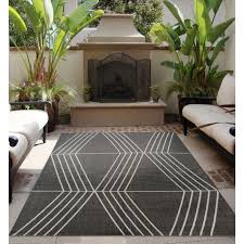 Product title nuloom outdoor robin rug area rug average rating: Modern Houses Discover Modern Outdoor Project 62 Tilt Outdoor Rug Gray Project 62 Tilt Outdoor Rug Gray Modern Outdoor Rugs Target Outdoor Rugs Outdoor Rugs