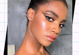 Today, people create dress codes that discriminate against black students' natural hair. 40 Makeup Ideas To Wear With A Black Dress