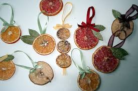 Use them for wreaths, garlands for decorations for the tree with kids. Dried Fruit Christmas Decorations