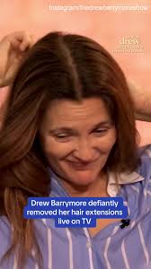 Drew Barrymore Removes Hair Extensions